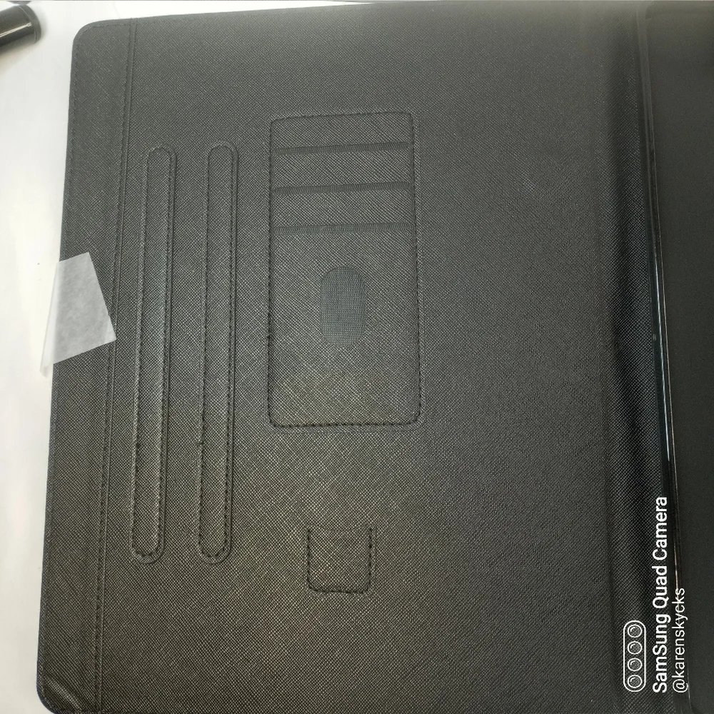COVER/CASE For IPAD 12.9 2020 NIP